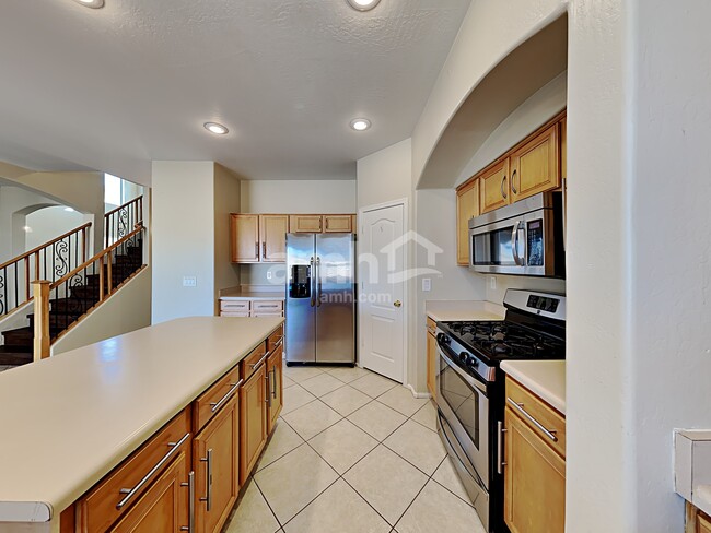 Photo - 3024 S 161st Dr