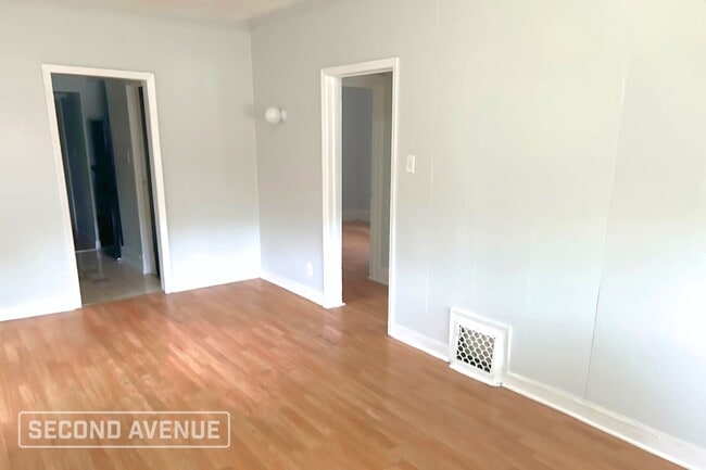 Photo - 8239 S Woodlawn Ave