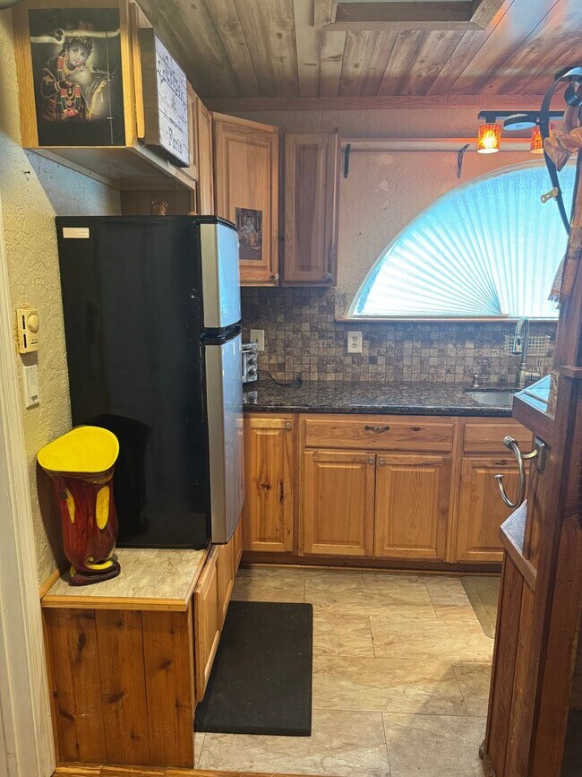 Photo - 29866 Carol Ave Unidad B