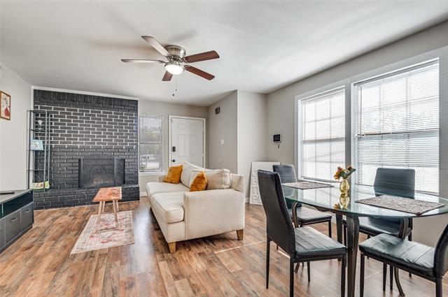 Photo - 1100 Thannisch Dr