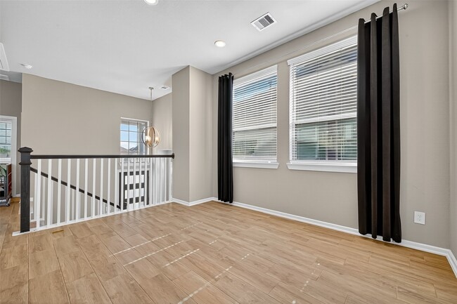 Photo - 1567 Rustling Creek Dr