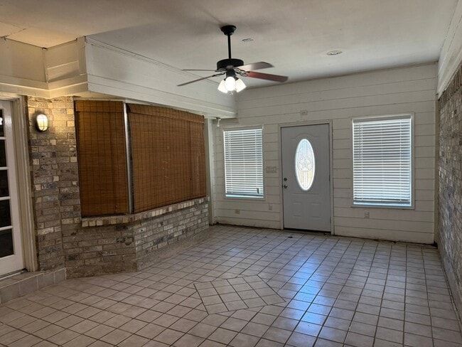 Photo - 12539 F Bar Dr