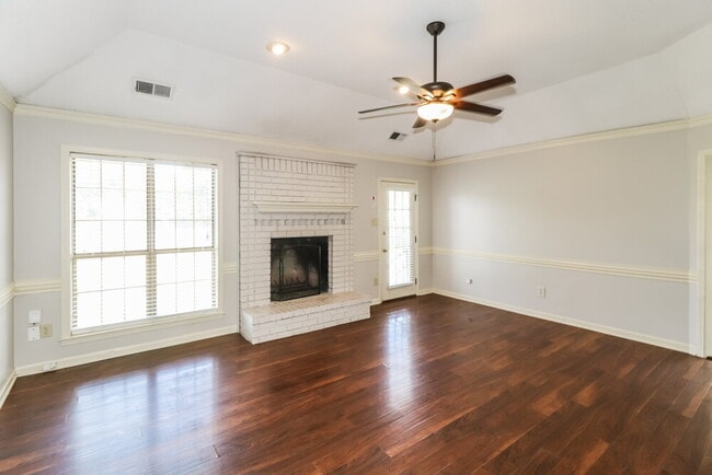 Photo - 1104 Fox Trace Cove