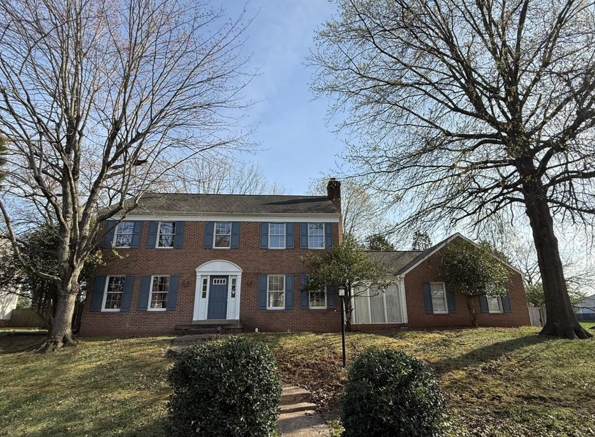 Photo - 8659 Bannerwood Dr