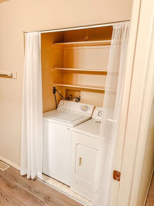 Photo - 220-224 O'Doherty Rd. Unit 220 O'Doherty Rd.