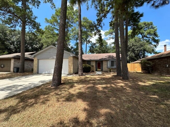 Building Photo - 9210 Benwick St Rental
