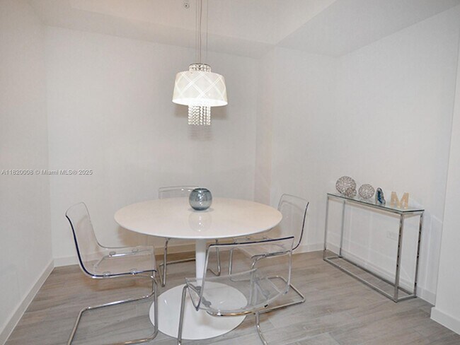 Photo - 999 SW 1st Ave Unit 1611