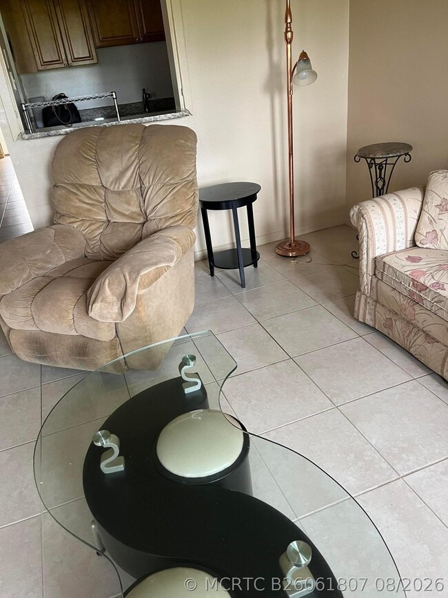50 Dorchester Way Unit c