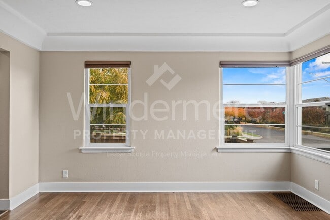 Photo - Welcome to Kendal Yards