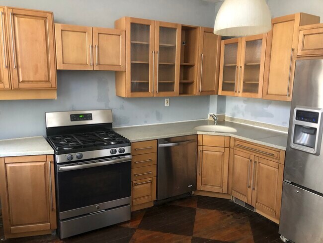 Photo - 1522 Hollins St Apartment Unit 1