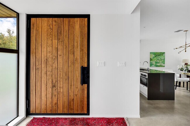 Photo - 14505 Running Deer Trail