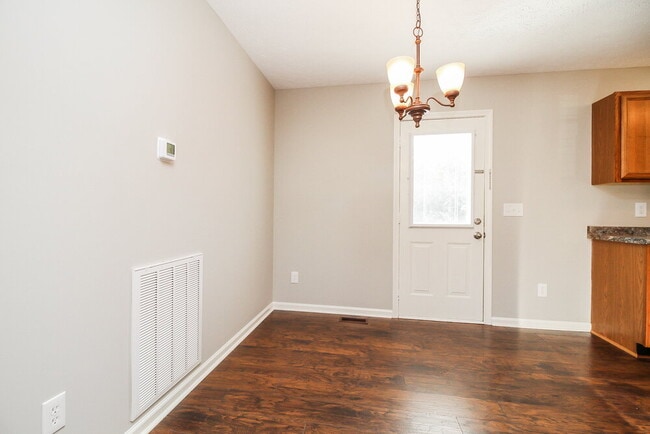 Photo - 2055 Gardendale Dr