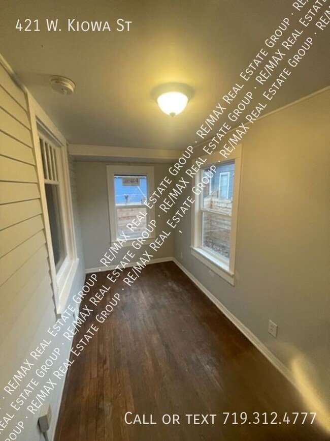Photo - 421 W Kiowa St