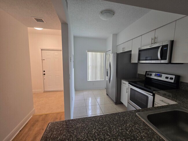Photo - 78 Simonton Cir