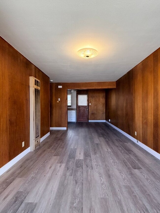 Photo - 4070 Shinners Pl