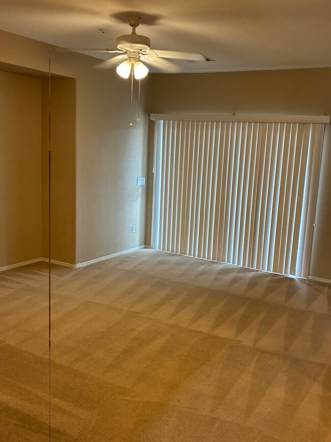 Photo - 1370 E Joseph Way