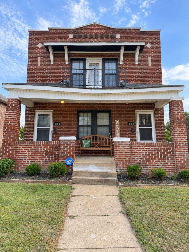 6162 W Park Ave Unit 6162 West Park Avenue 1F