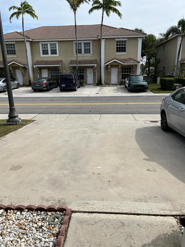 Photo - 726 SW 122nd Ave