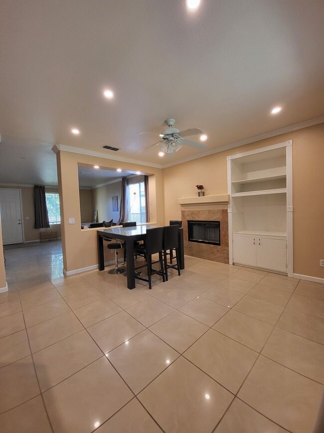 920 Garcia Dr