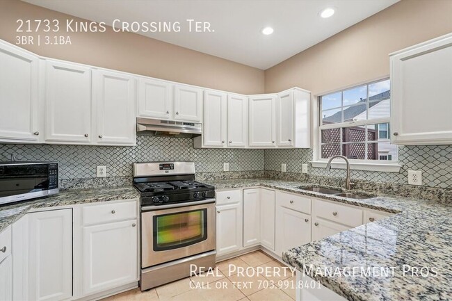 Photo - 21733 Kings Crossing Terrace