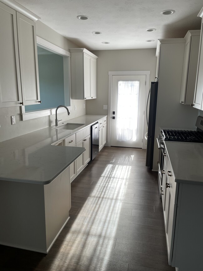 Photo - 509 22nd St