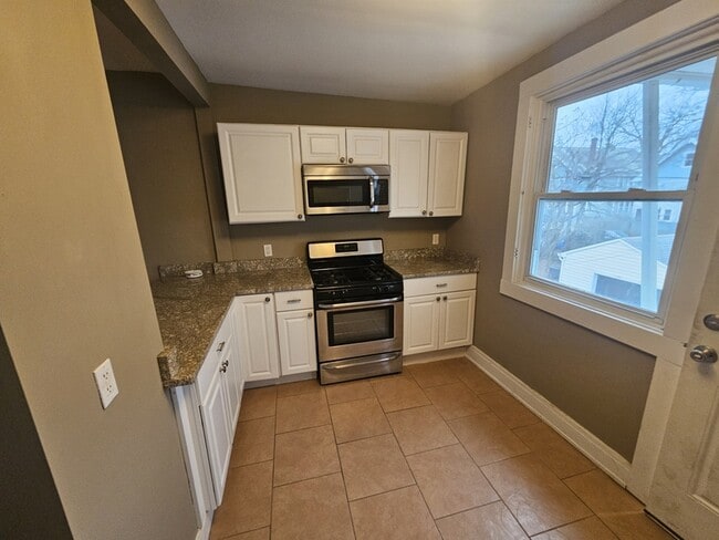 Photo - 1330 Brockley Ave