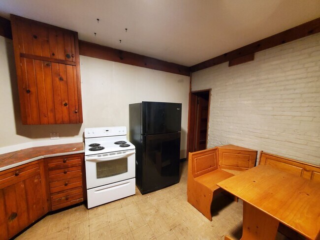 Photo - Martin Triplex Unit 1003 Basement