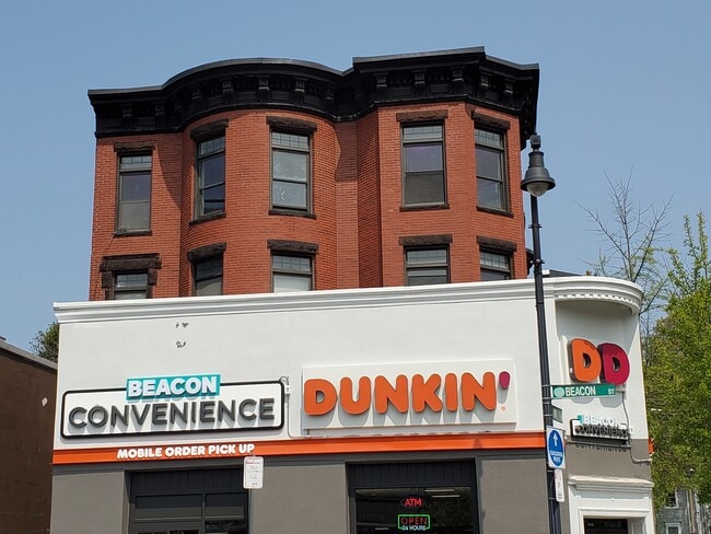 Photo - 1914 Beacon St Unit 1