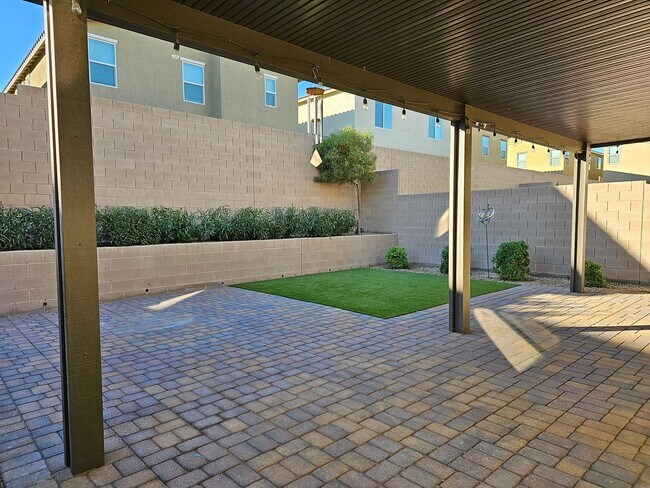 1171 Twincrest Ave Unit JP504. 1171 Twincrest Ave.  - Room Four