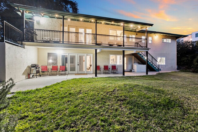 Photo - 4989 Randlett Dr