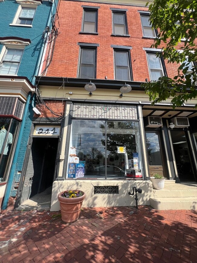 Photo - 207 W King St Unit Y (Apt)