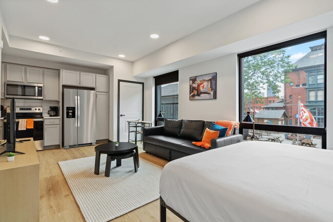 Photo - 423 E Michigan St Unit ID1026468P