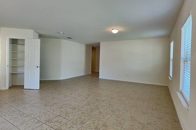 Photo - 14625 Briarcrest Dr