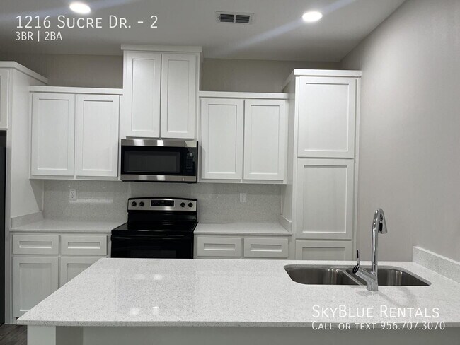 Photo - 1216 W Sucre Dr Unit 2
