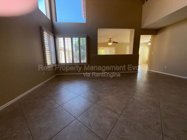 Photo - 17215 N 46th Pl