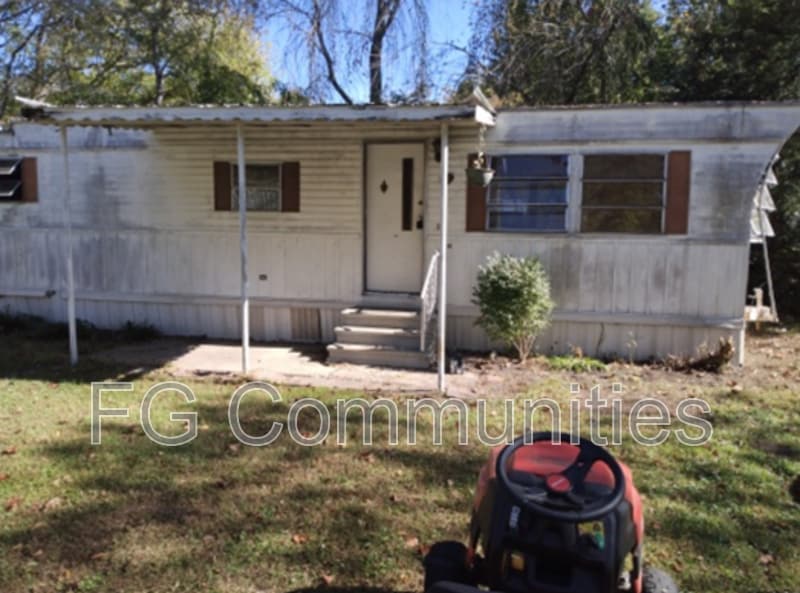 Photo - 57 Tuckaway Ln
