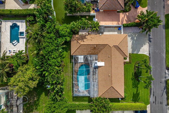 Photo - 1050 Gulfstream Way