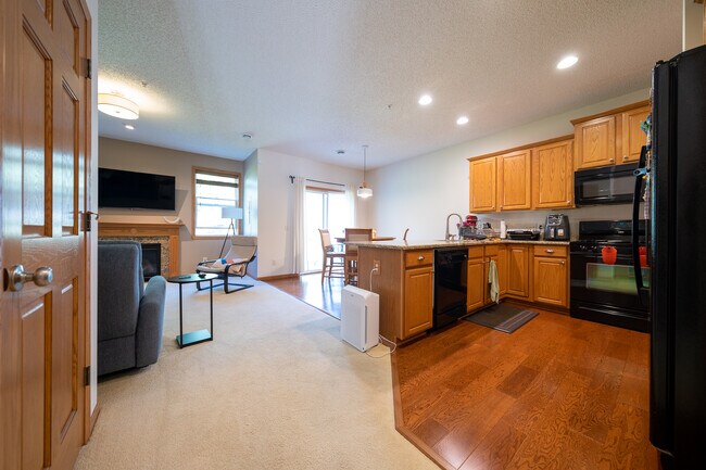 Photo - 15314 Maryland Ave
