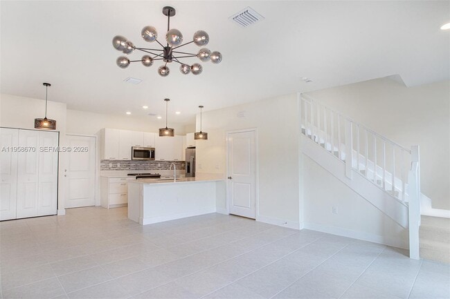 Photo - 8160 NW 42nd St