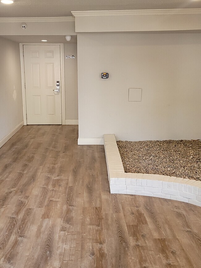 Foyer/Entrance