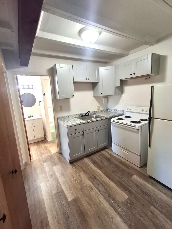 Photo - 22 Gold St Unit Easy Uconn Commute