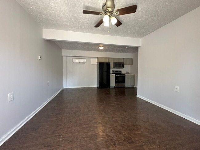 Photo - Studio 28 Apartments