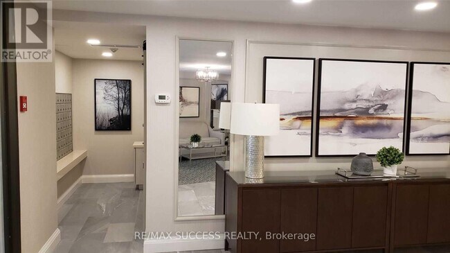 Photo - 1230 Marlborough Ct Unité 408