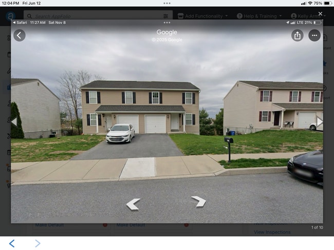 Building Photo - Lovely Muhlenberg Semi Detached