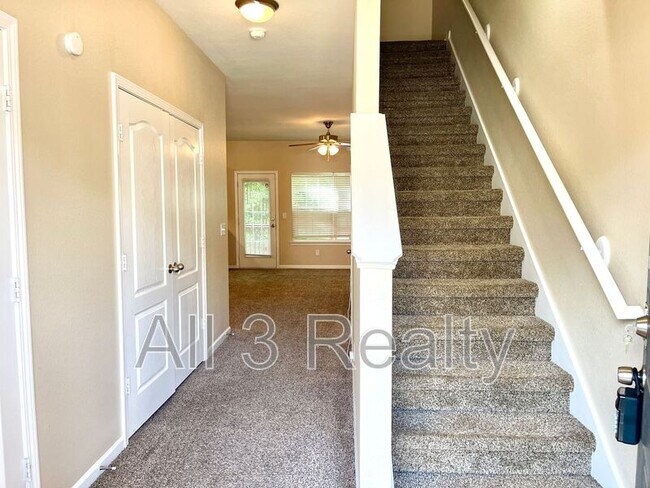 Photo - 6938 Rogers Point