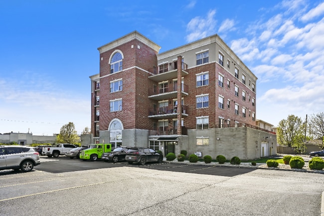 Photo - 6636 W 65th St Unit 2