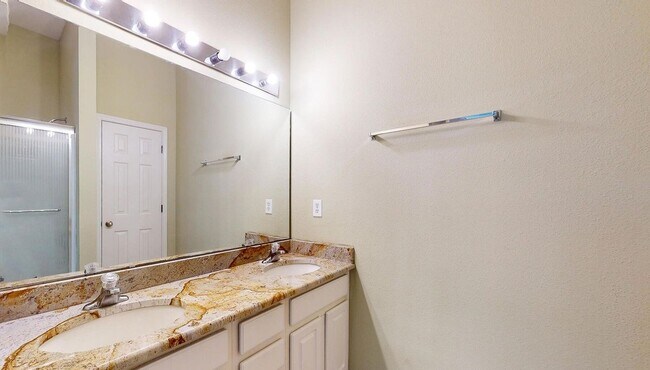 Photo - 5881 Moonstone Ct