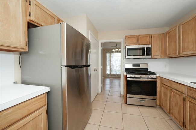 Photo - 3247 N Mason Rd