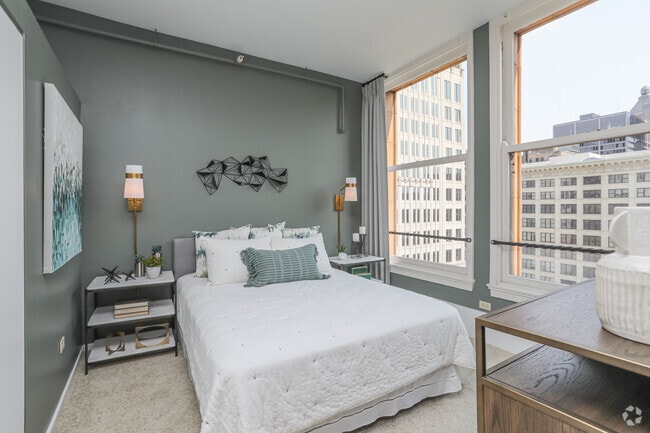 2 BR, 1 BA - Bedroom 1