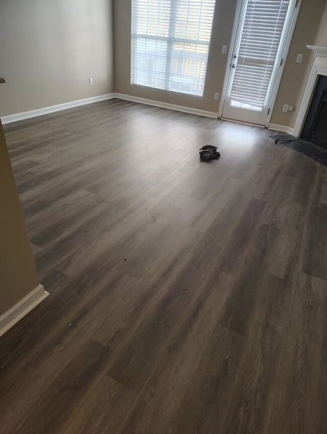 Photo - Spacious 4 Bedroom 2.5 Baths-New Carpet and LVP Flooring!